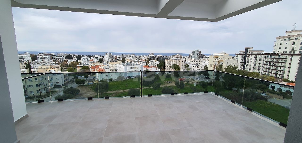 2+1 Furnished Apartment for Rent in Kyrenia Center PENTHOUSE