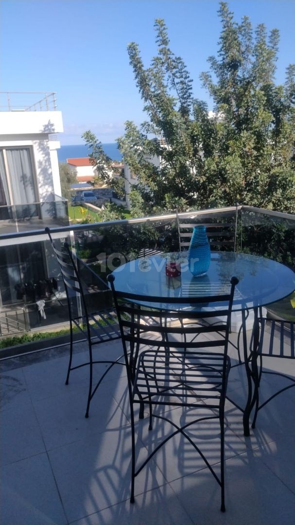 Flat To Rent in Çatalköy, Kyrenia