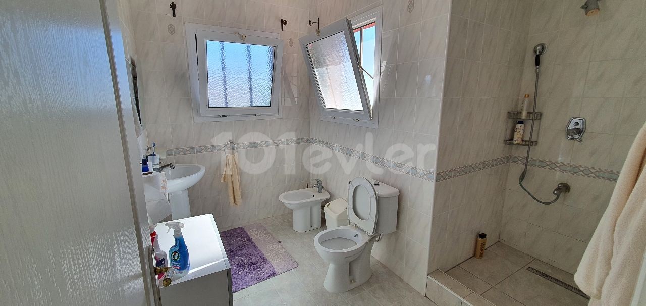 4+1 Villa for Rent in Çatalköy