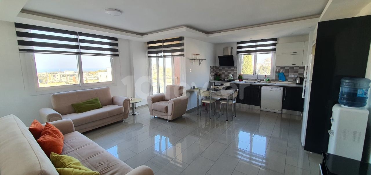 Flat To Rent in Girne Merkez, Kyrenia