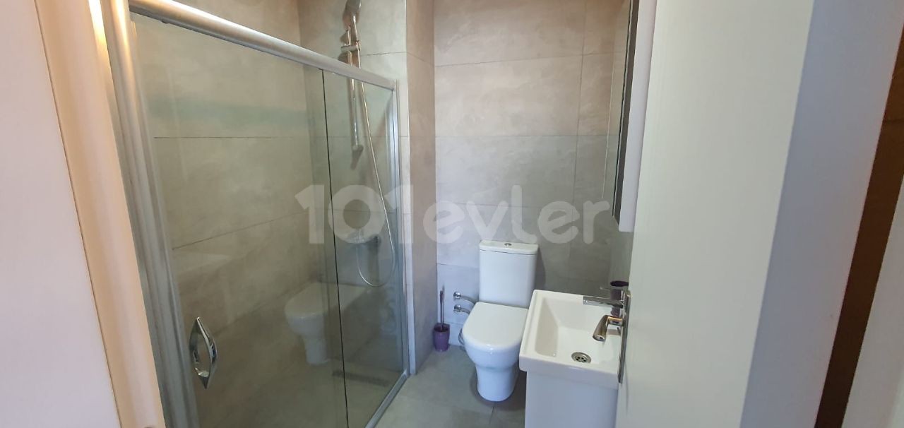 Girne Merkezde Kiralık 2+1 Eşyalı Daire 