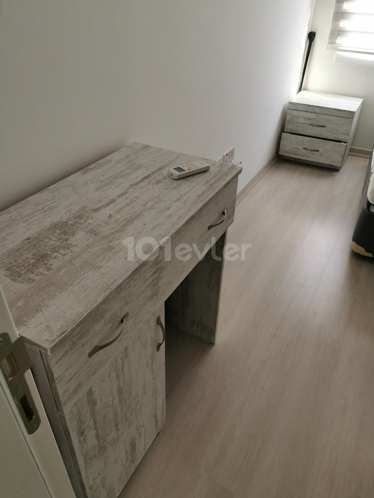 Girne Merkezde Satılık 1+1 Eşyalı Daire