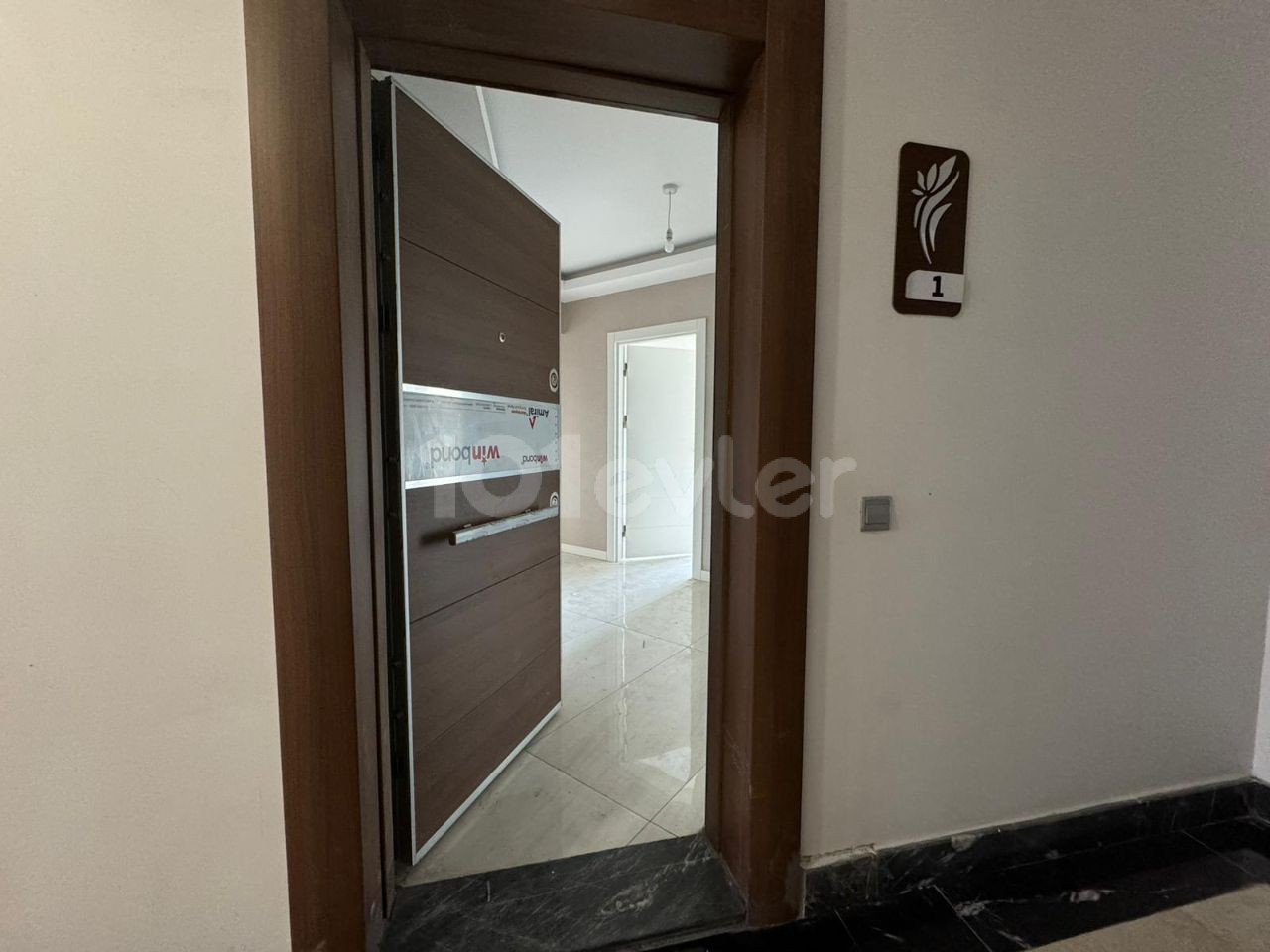 2+1 Unfurnished Flat for Rent in Kyrenia Center