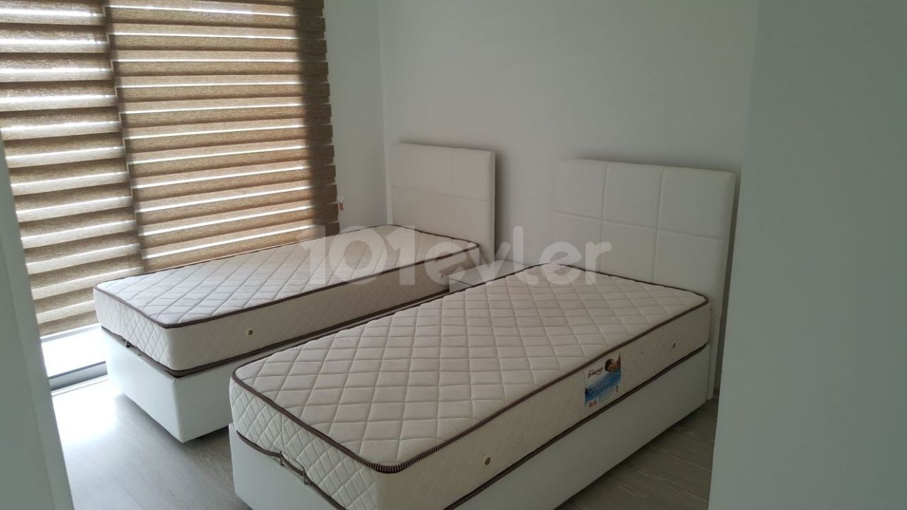 Girne Merkezde Kiralık 1+1 Eşyalı Daire  