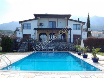 GRAND VILLA IN BEAUTIFUL EDREMİT