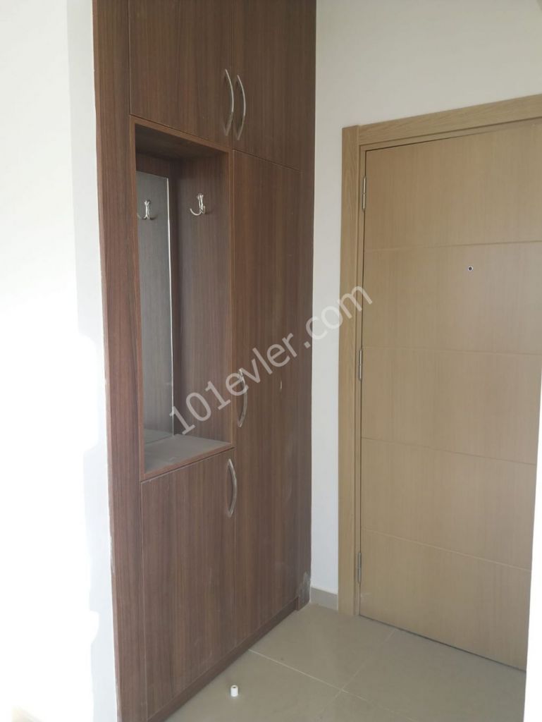 Flat For Sale in Küçük Kaymaklı, Nicosia