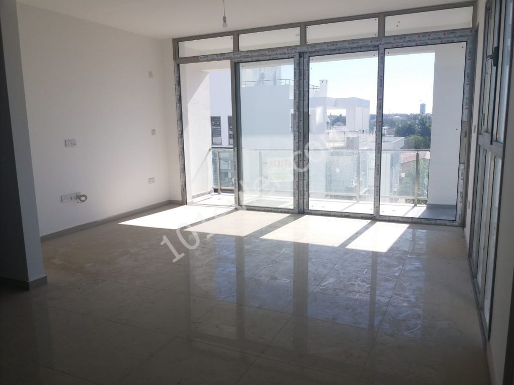 Flat For Sale in Küçük Kaymaklı, Nicosia