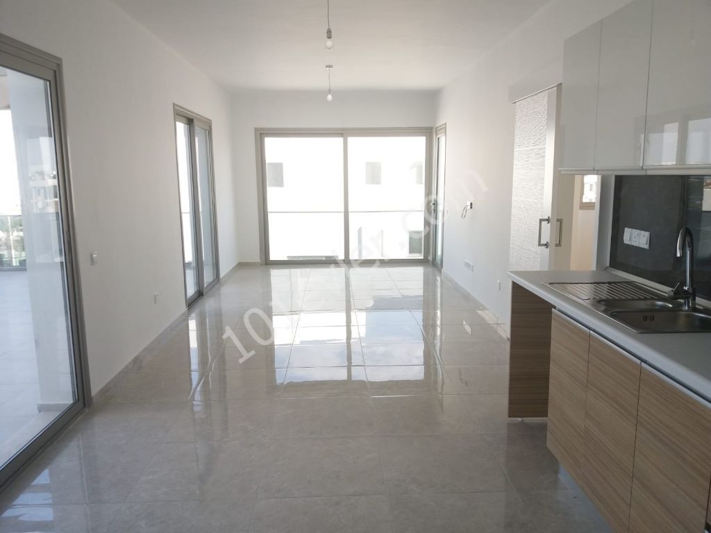 K.Kaymaklı'da satılık Türk koçanlı HEMEN TESLİM 2+1 penthouse 69.900 GBP