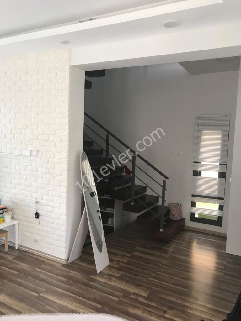 Villa For Sale in Karaoğlanoğlu, Kyrenia