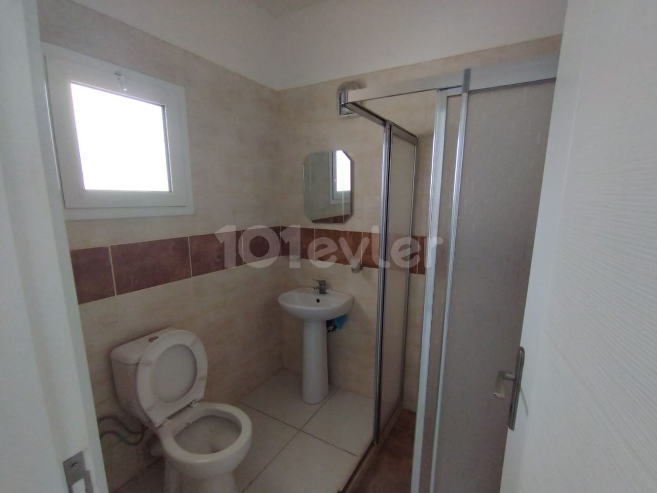  COMMERCIAL OFFICE FOR RENT IN GIRNE/ OZANKÖY