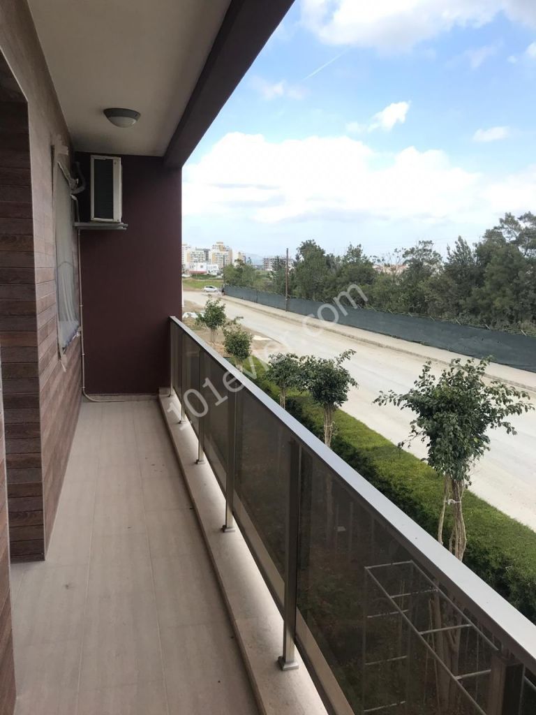 Flat For Sale in Long Beach, Iskele