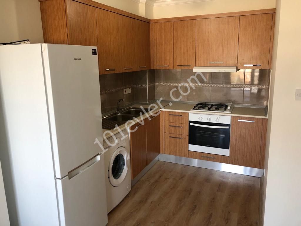 Long Beach'de denize 5dk mesafede, 2+1 satılık eşyalı daire 