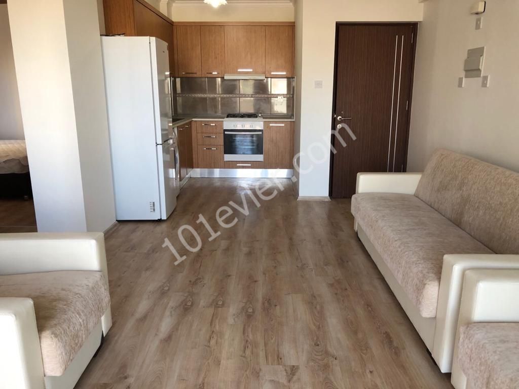 Long Beach'de denize 5dk mesafede, 2+1 satılık eşyalı daire 