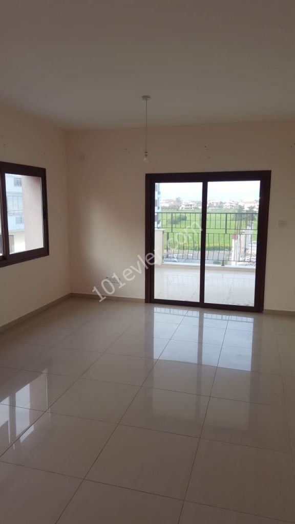 Flat For Sale in Yeni Boğaziçi, Famagusta