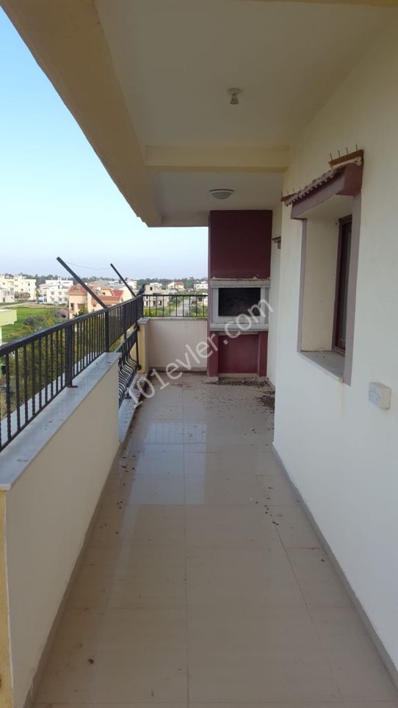 Flat For Sale in Yeni Boğaziçi, Famagusta