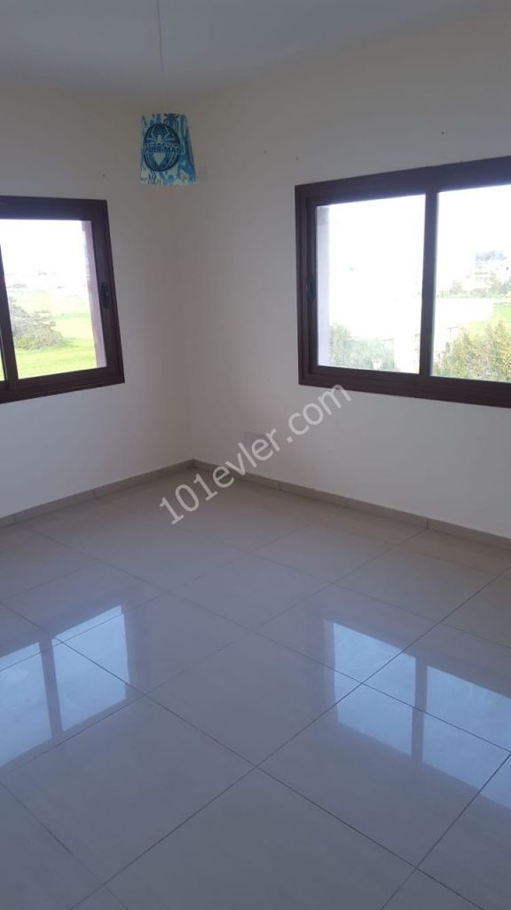 Flat For Sale in Yeni Boğaziçi, Famagusta