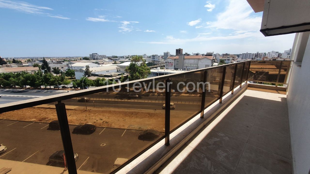 THE OPPORTUNITY !! New apartment with a view in the center of Famagusta ** 