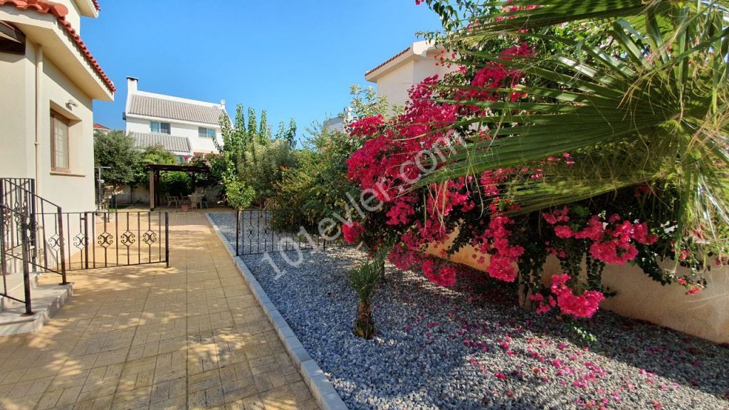 Long Beach'de satılık tam müstakil villa.