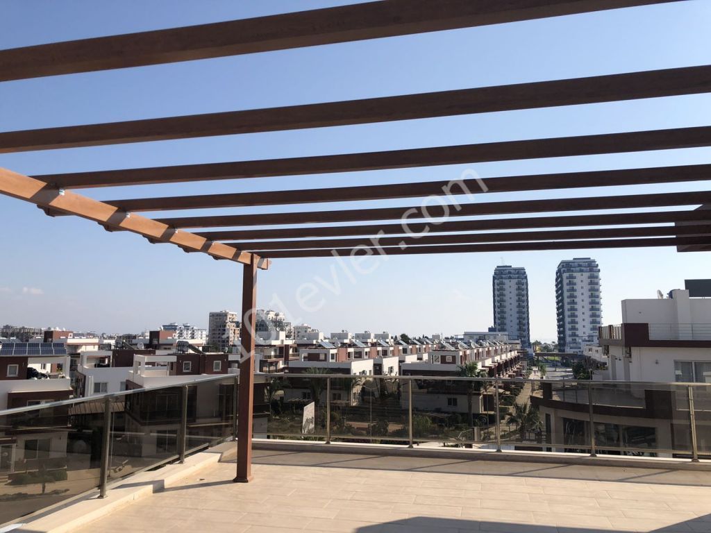 HAVUZ karşısı penthouse daire