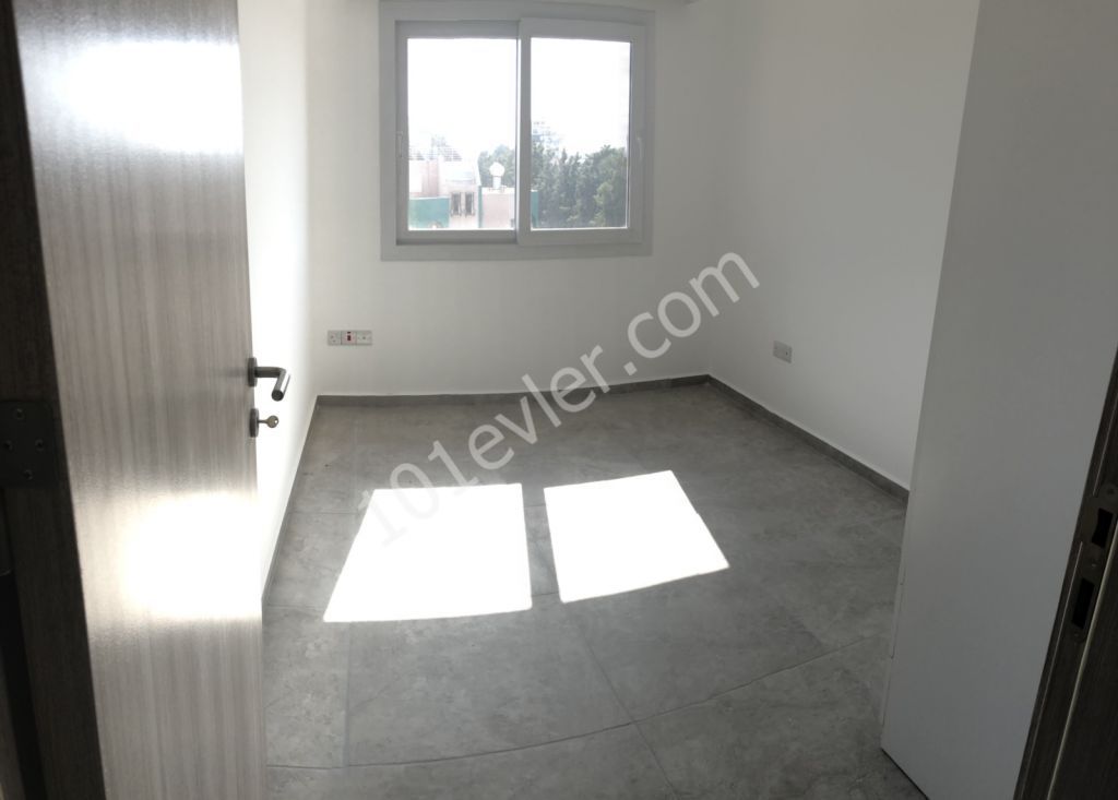 New apartment in Famagusta / Merkez, with elevator. ** 