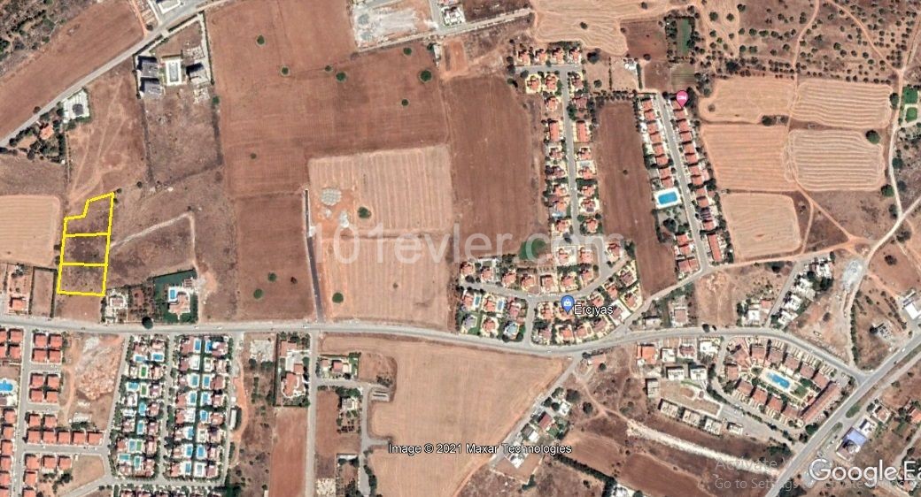 3 Large plots of land suitable for villa construction in Iskele Bah Decler ** 