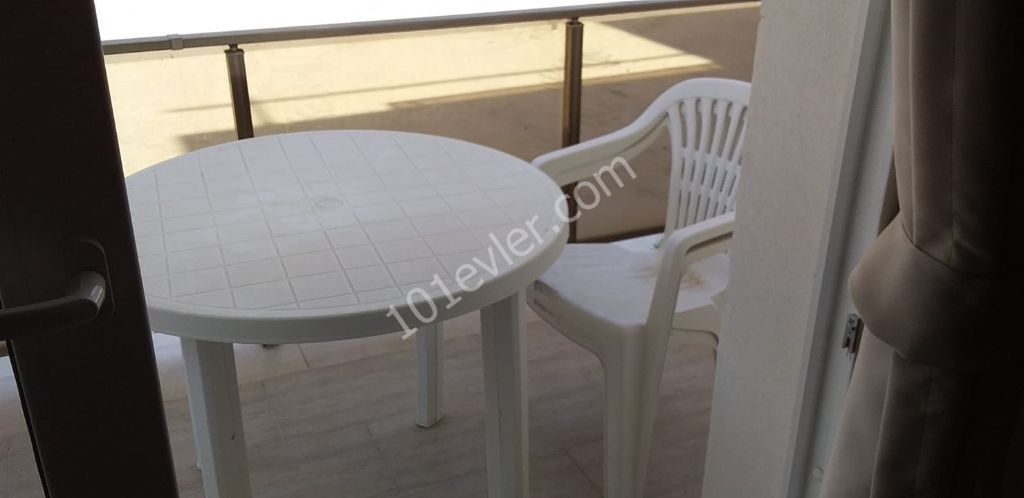 İskele / Long Beach' de, kiralık 1+0 daire.