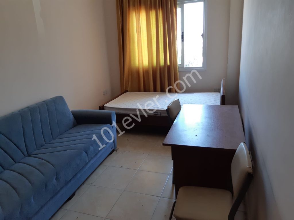 Flat To Rent in Mağusa Merkez, Famagusta