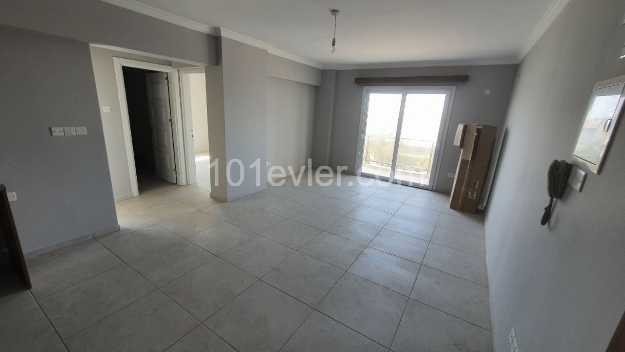 New flat with large terrace right in the center. ** 