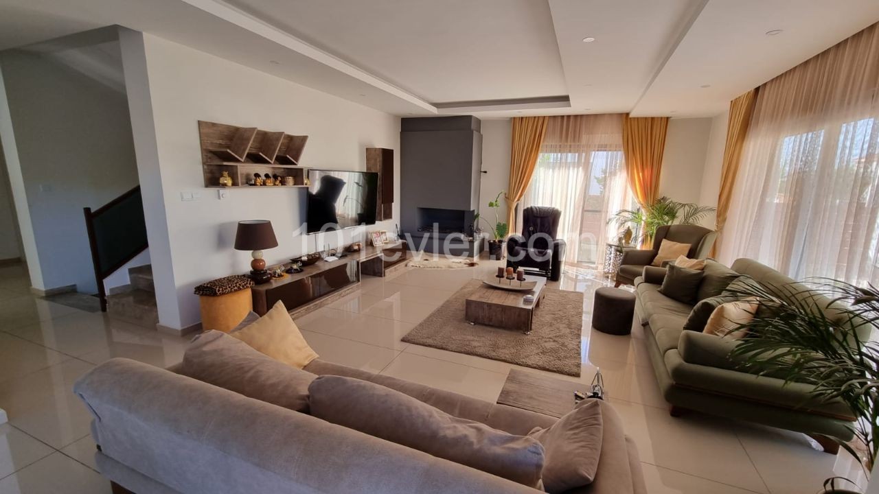 Villa For Sale in Yeni Boğaziçi, Famagusta