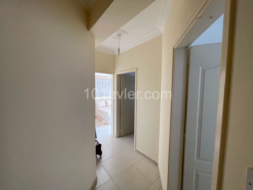 3+1 flat for sale in a perfect location in Famagusta! ** 