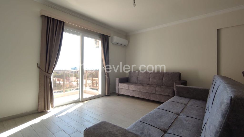 2+1 flat for rent in Famagusta Center! ** 