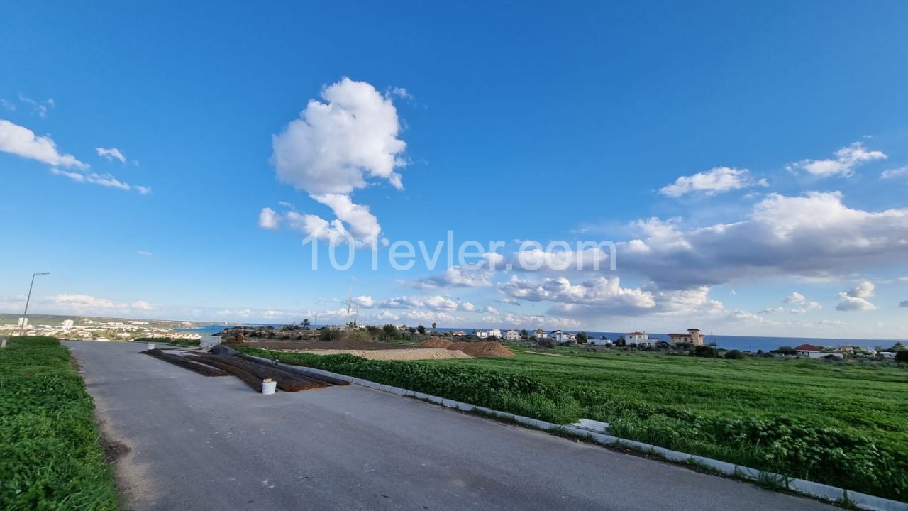 Land mit Meerblick in Bosporus ** 