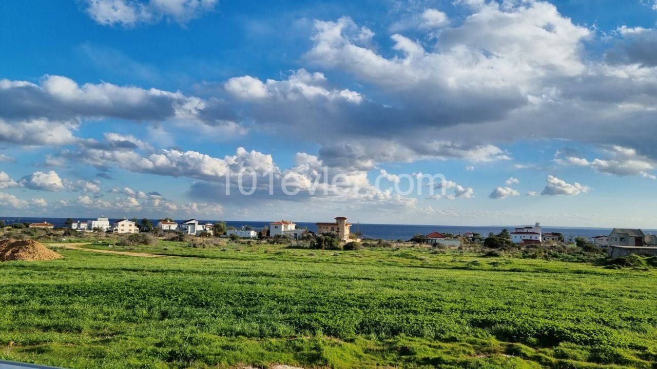 Land mit Meerblick in Bosporus ** 