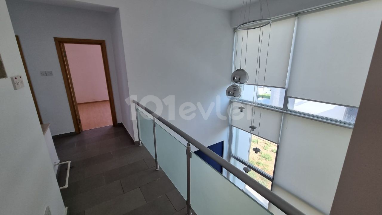 Fully detached villa in TUZLA ** 