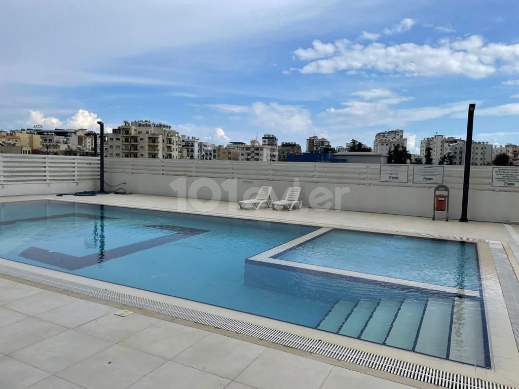 2+1 Flat for Sale in Golden Residence in Famagusta Center