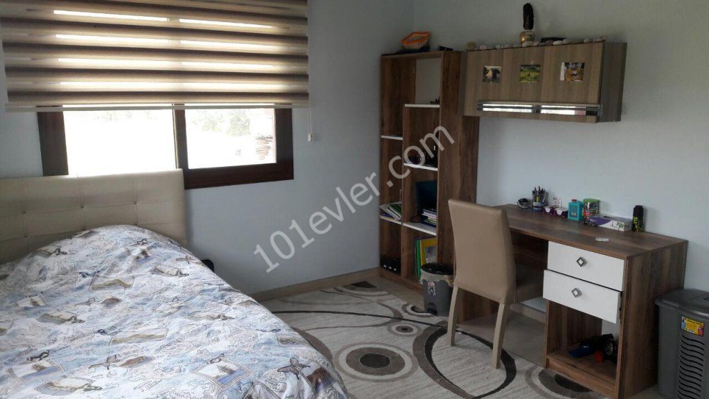 Flat For Sale in Yeni Boğaziçi, Famagusta