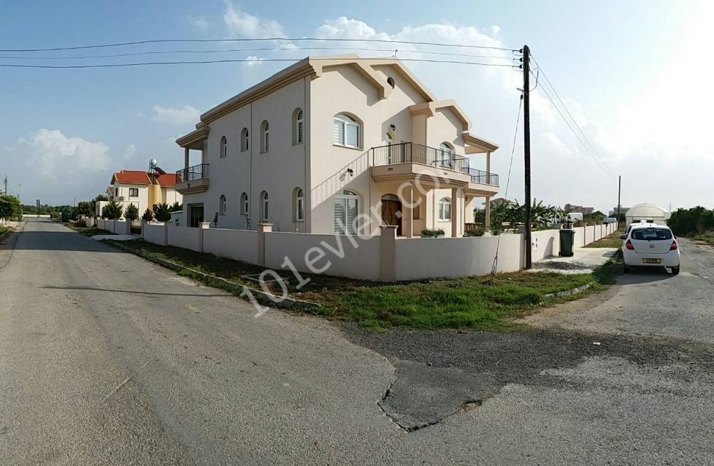 Villa For Sale in Yeni Boğaziçi, Famagusta