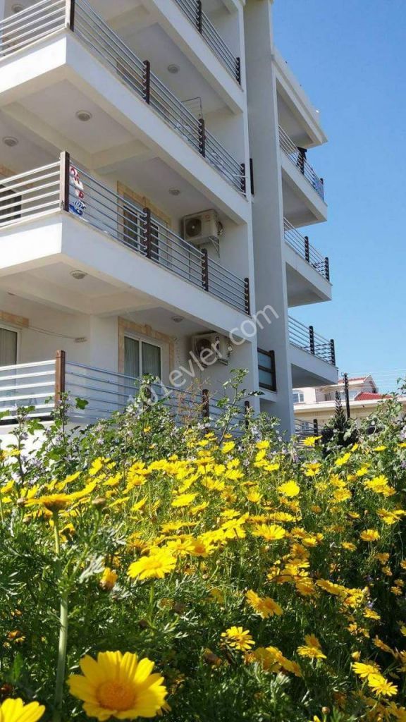 Flat For Sale in Long Beach, Iskele