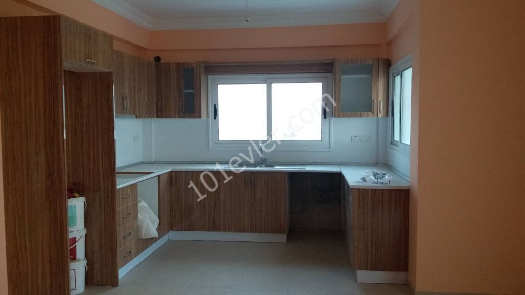 Flat For Sale in Long Beach, Iskele