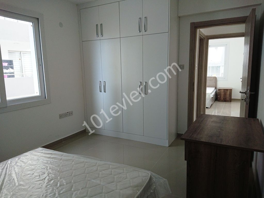 Girne Merkez’de Kaliteli, Asansörlü Binada 2+1 Kiralık Eşyalı Daire 