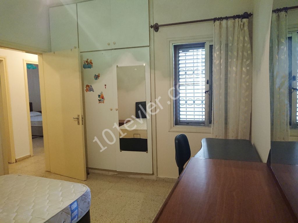 Flat To Rent in Girne Merkez, Kyrenia