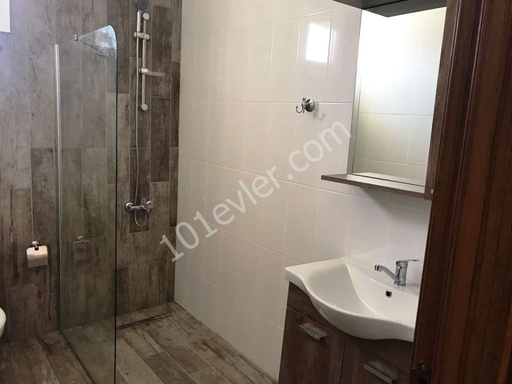 Flat To Rent in Karaoğlanoğlu, Kyrenia