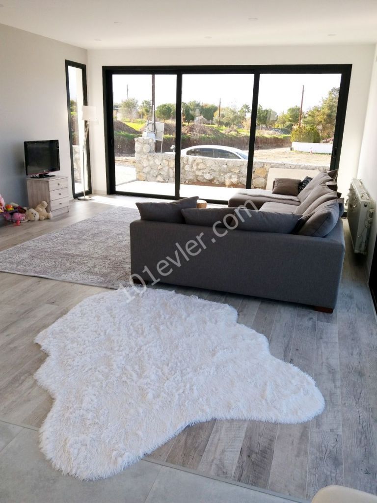 Villa For Sale in Alsancak, Kyrenia