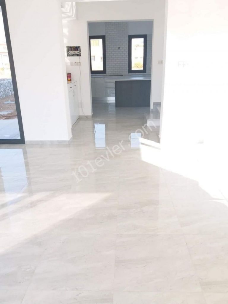 Villa For Sale in Yeşiltepe, Kyrenia