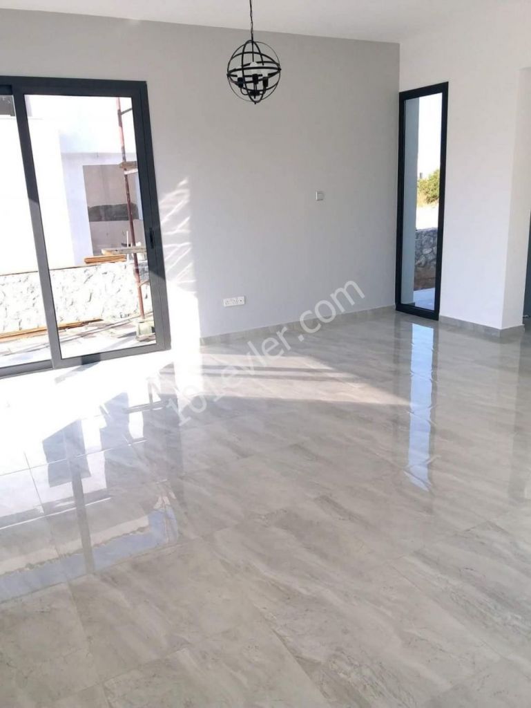 Villa For Sale in Yeşiltepe, Kyrenia