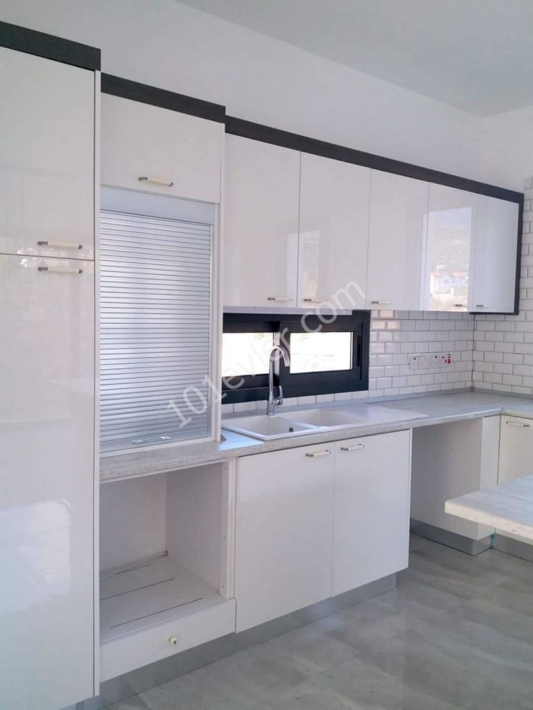 Villa For Sale in Yeşiltepe, Kyrenia