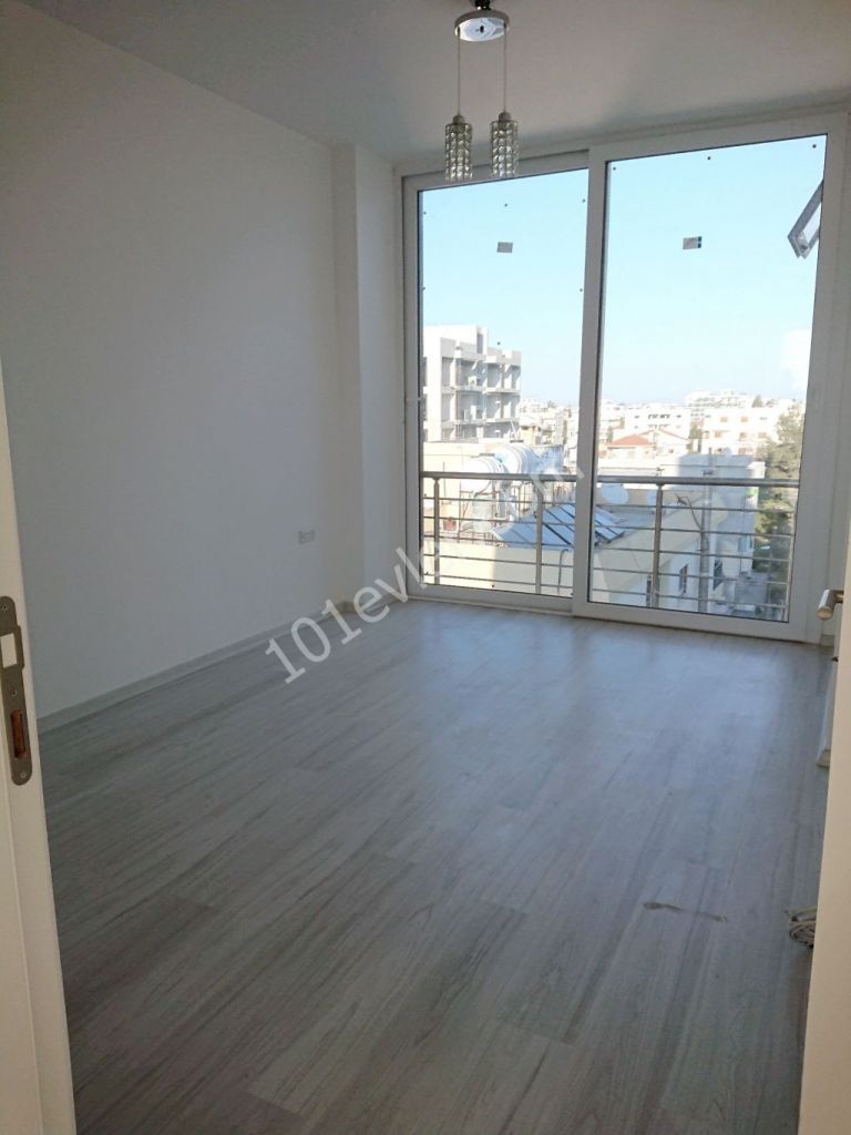 Flat For Sale in Küçük Kaymaklı, Nicosia