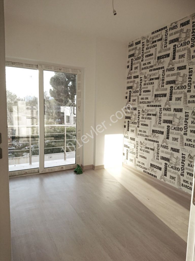 Flat For Sale in Küçük Kaymaklı, Nicosia