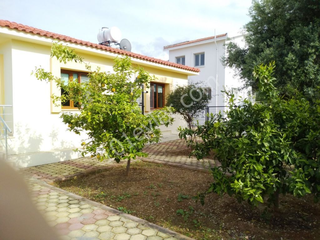 Bungalow For Sale in Karşıyaka, Kyrenia