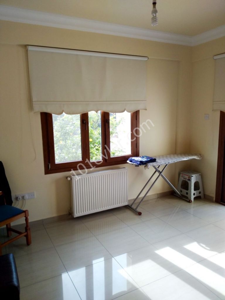 Bungalow For Sale in Karşıyaka, Kyrenia